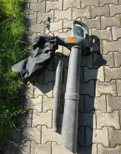 Elektrický foukač listí 2v1