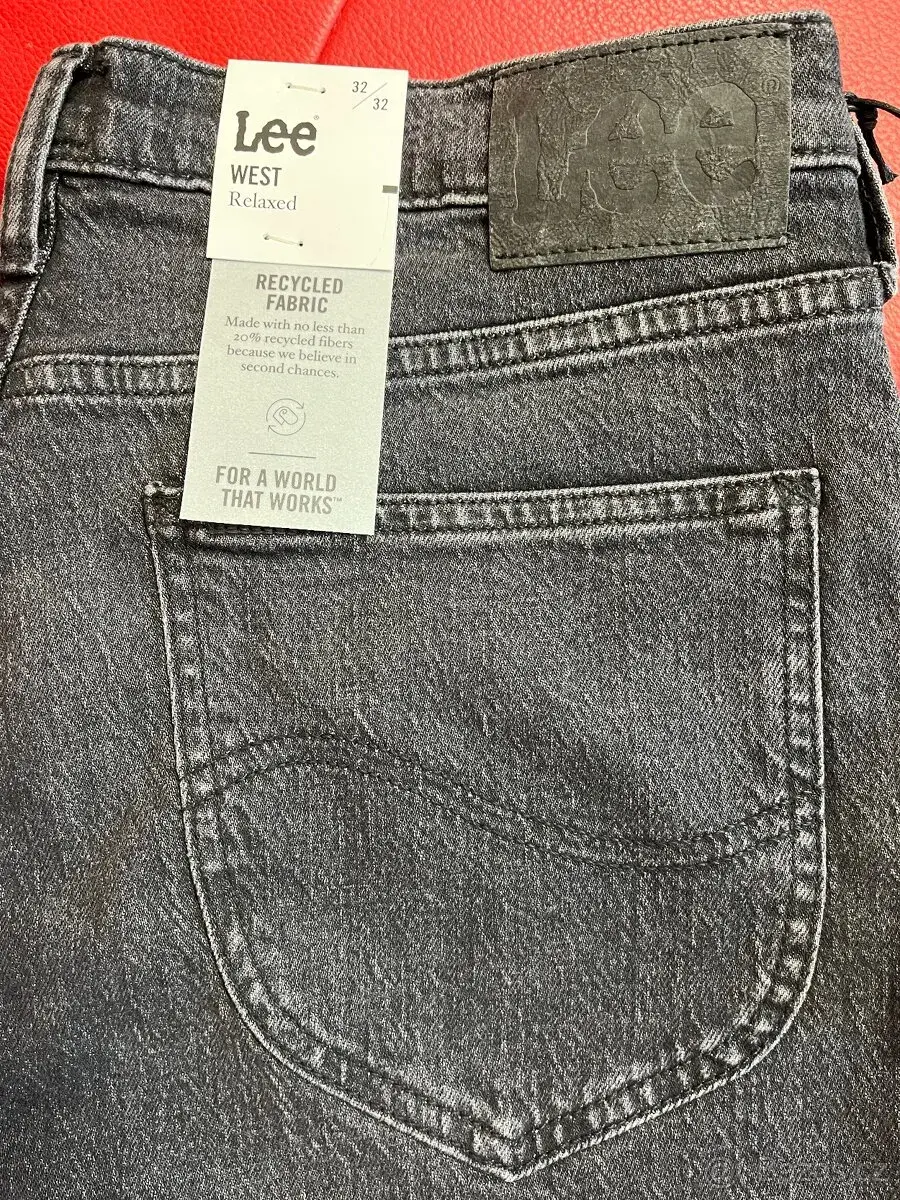 Nové jeans LEE West relaxed, vel. 32/32 + dárek