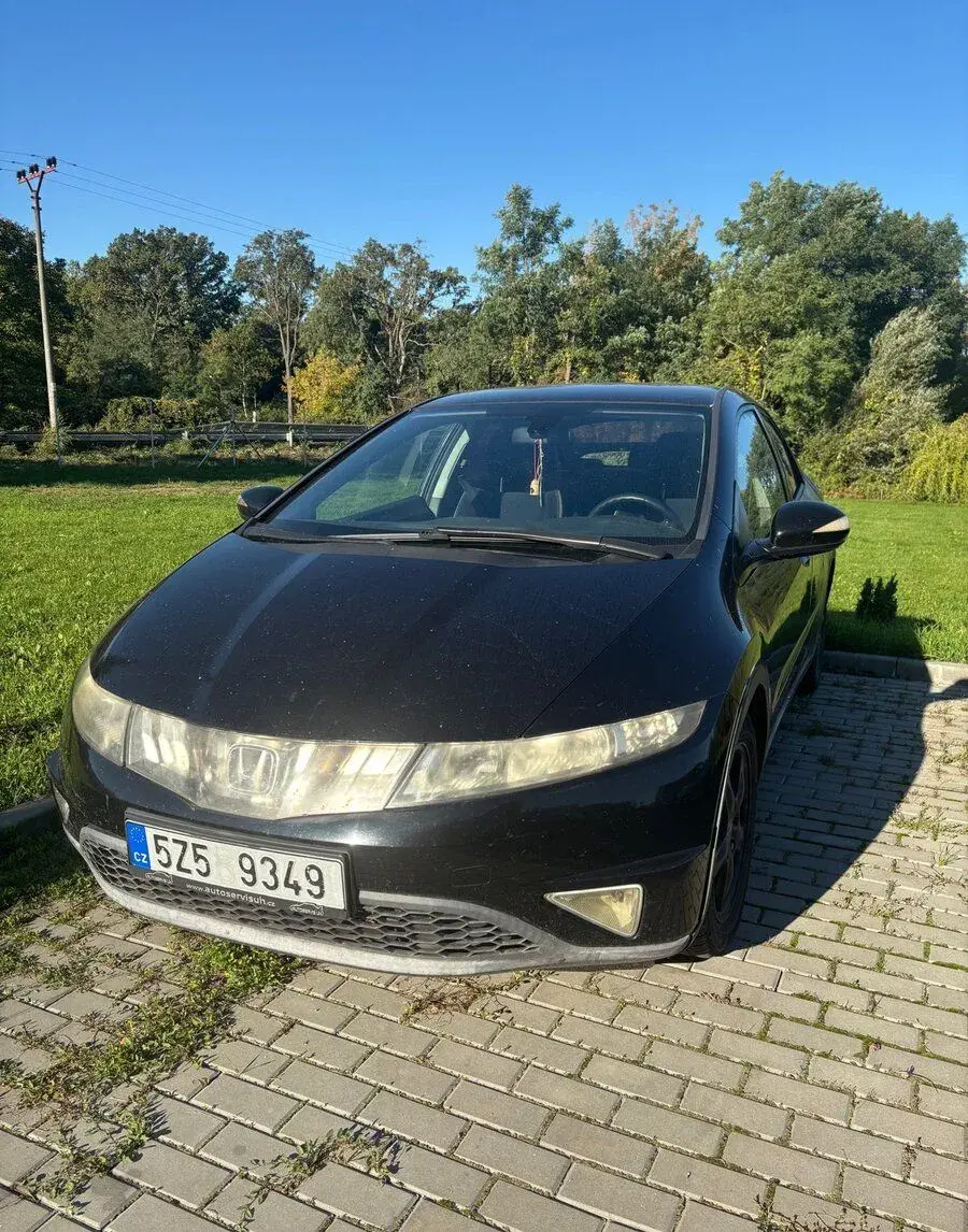 Honda Civic – 2027, 322 000 km