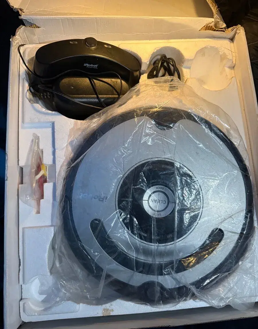iRobot Roomba 560