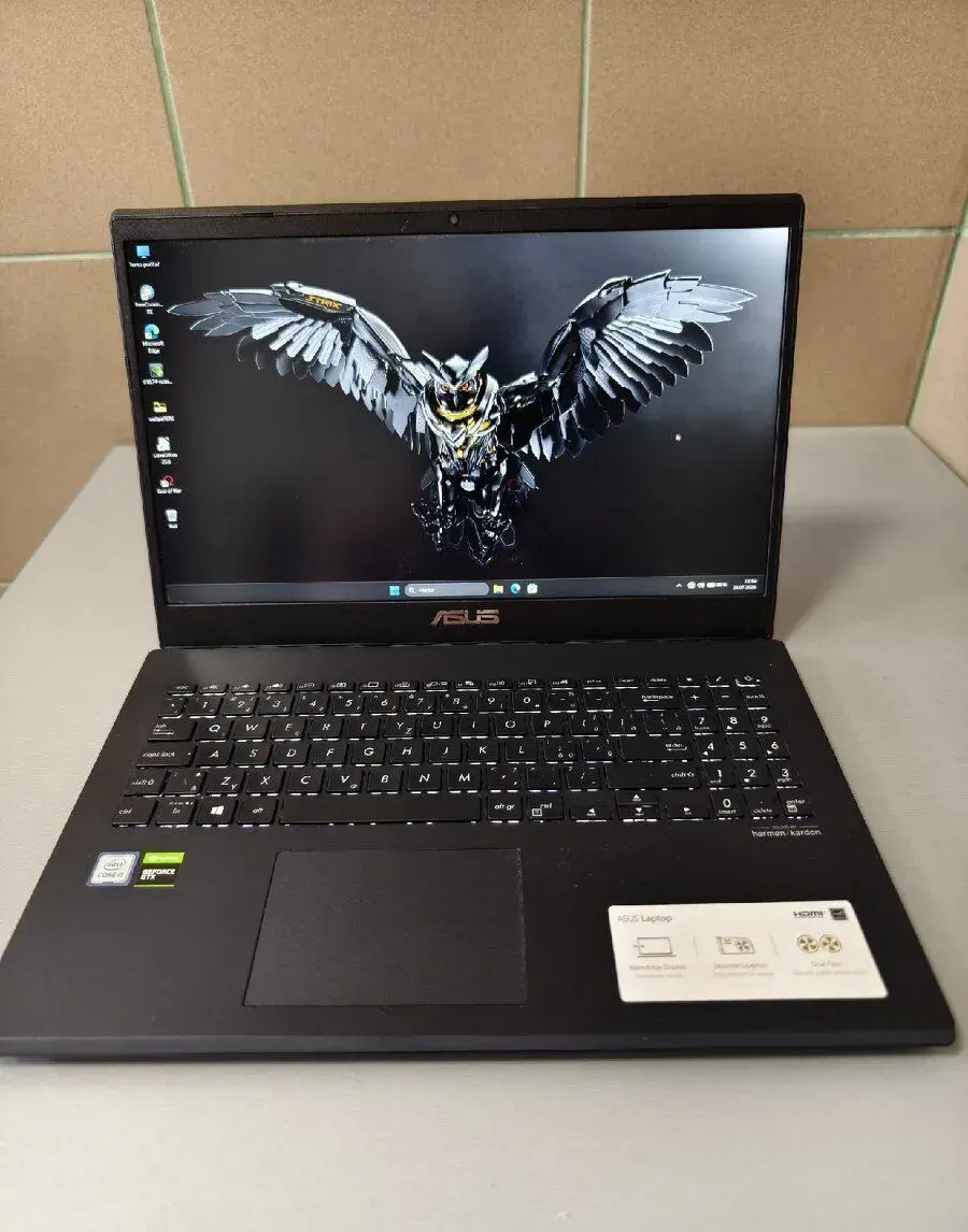Herní 144hz notebook Asus i5 9300h GTX 1650. 512 GB SSD