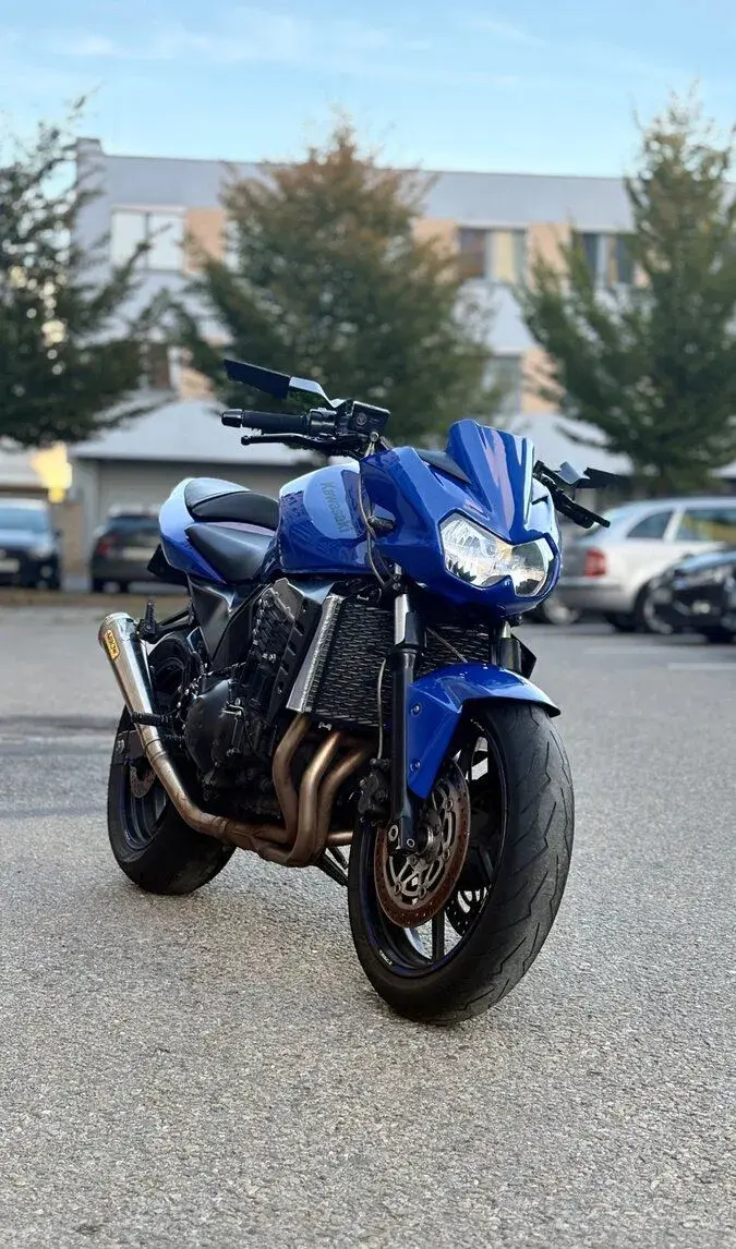 Kawasaki Z750 2004