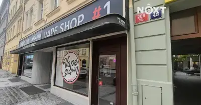 Pronájem komerční Obchodní prostory, 51㎡