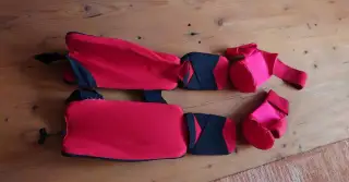 Chrániče Karate velikost M - nepoužité