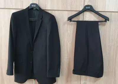 Pánský oblek Bandi 46/188 slim fit, černý, nenošený