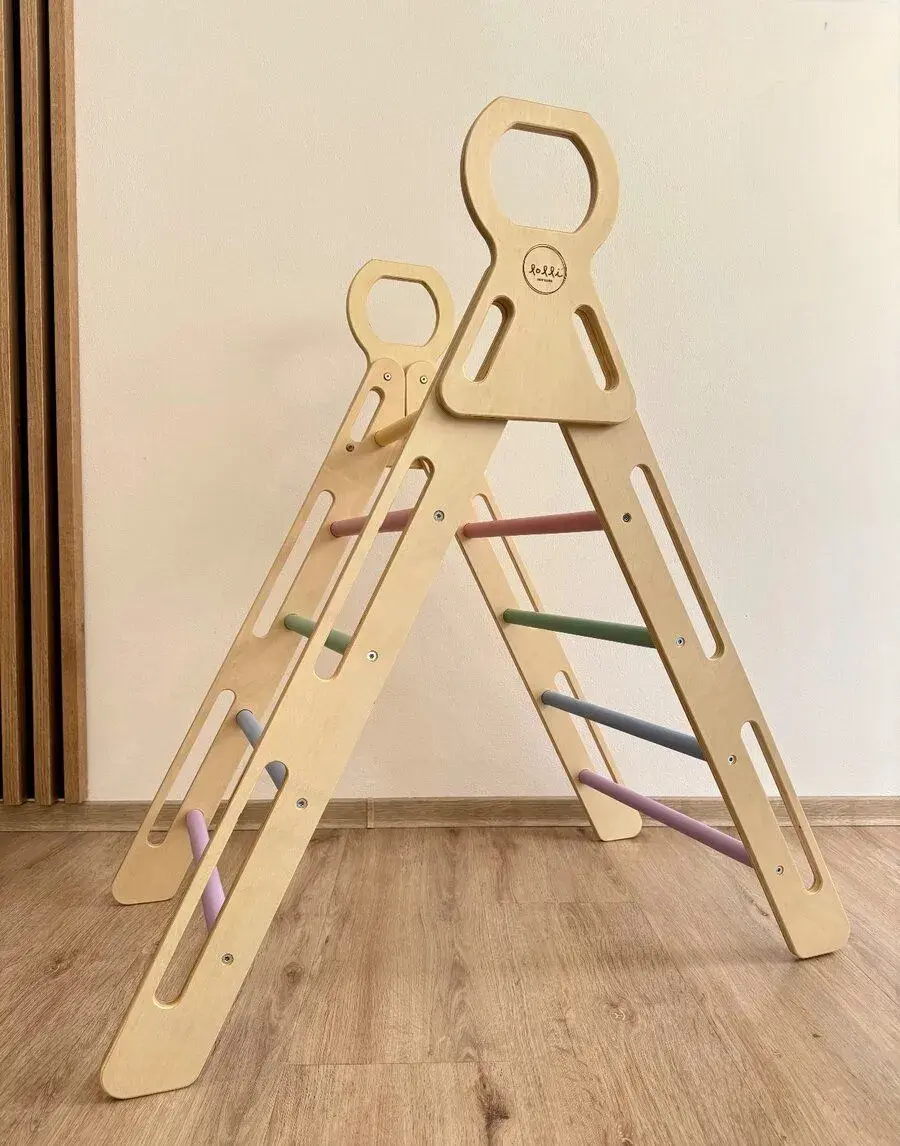 Montessori pikler trojúhelník NESLOŽENÝ