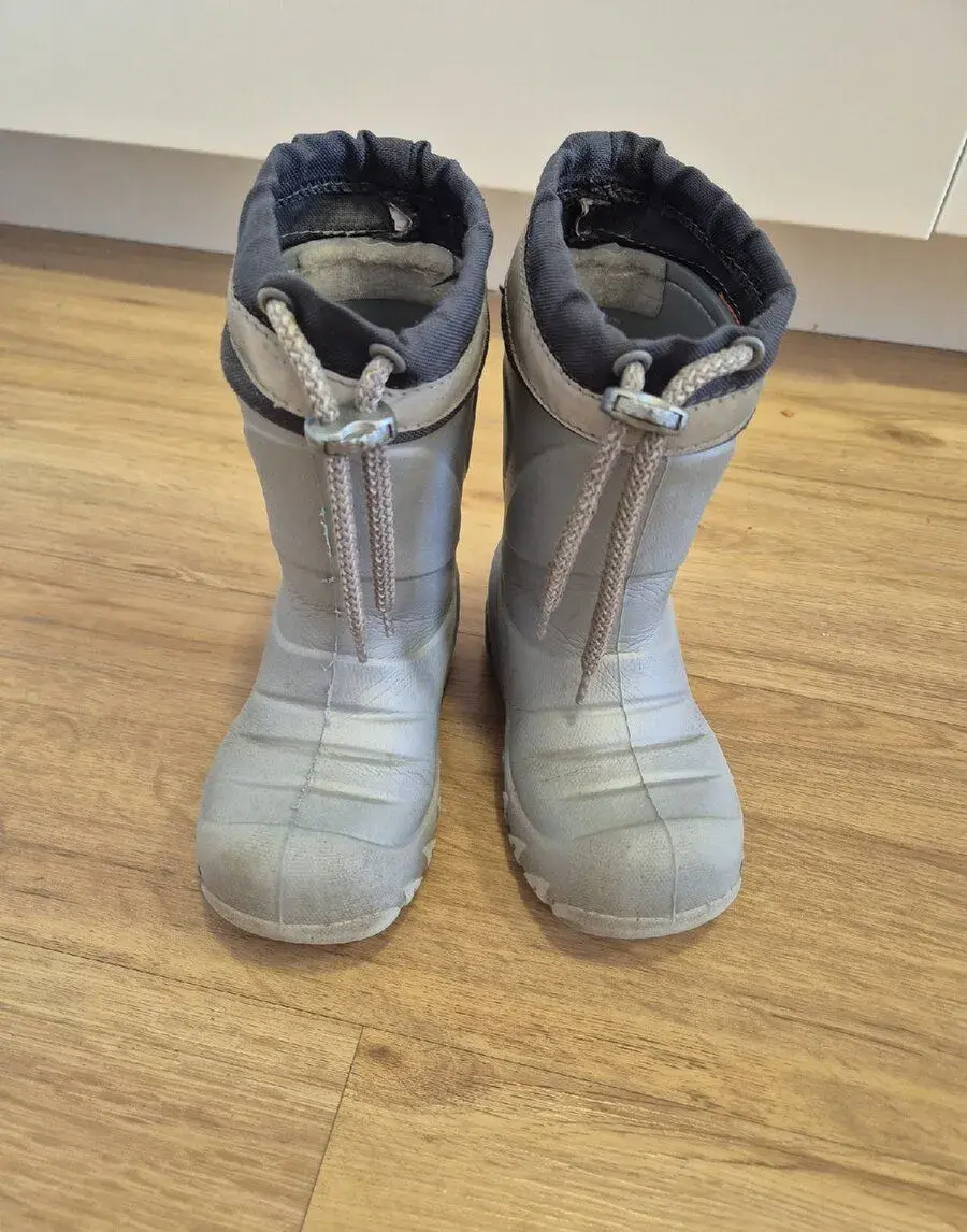 Demar Mammut stribrne/sede vel. 24/25