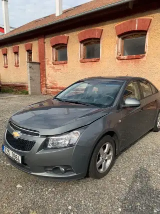 Chevrolet Cruze – 2010, 143 000 km