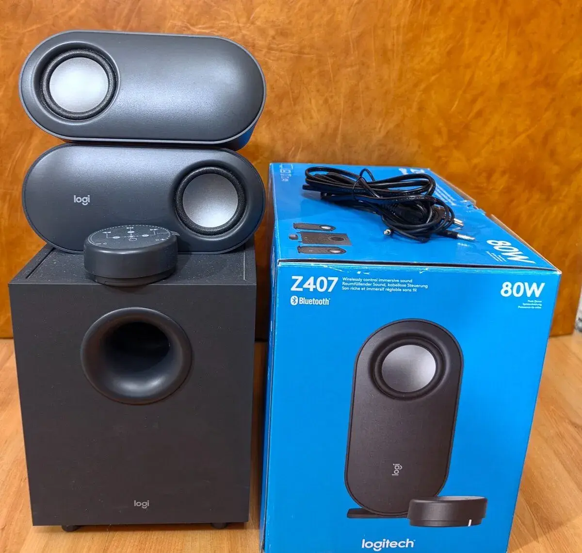 Logitech Z407 [2.1 repro]