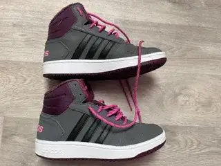 Kotníčkové boty zn. Adidas vel. 36 2/3