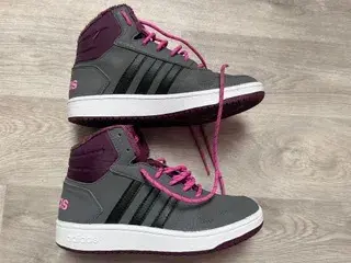 Kotníčkové boty zn. Adidas vel. 36 2/3