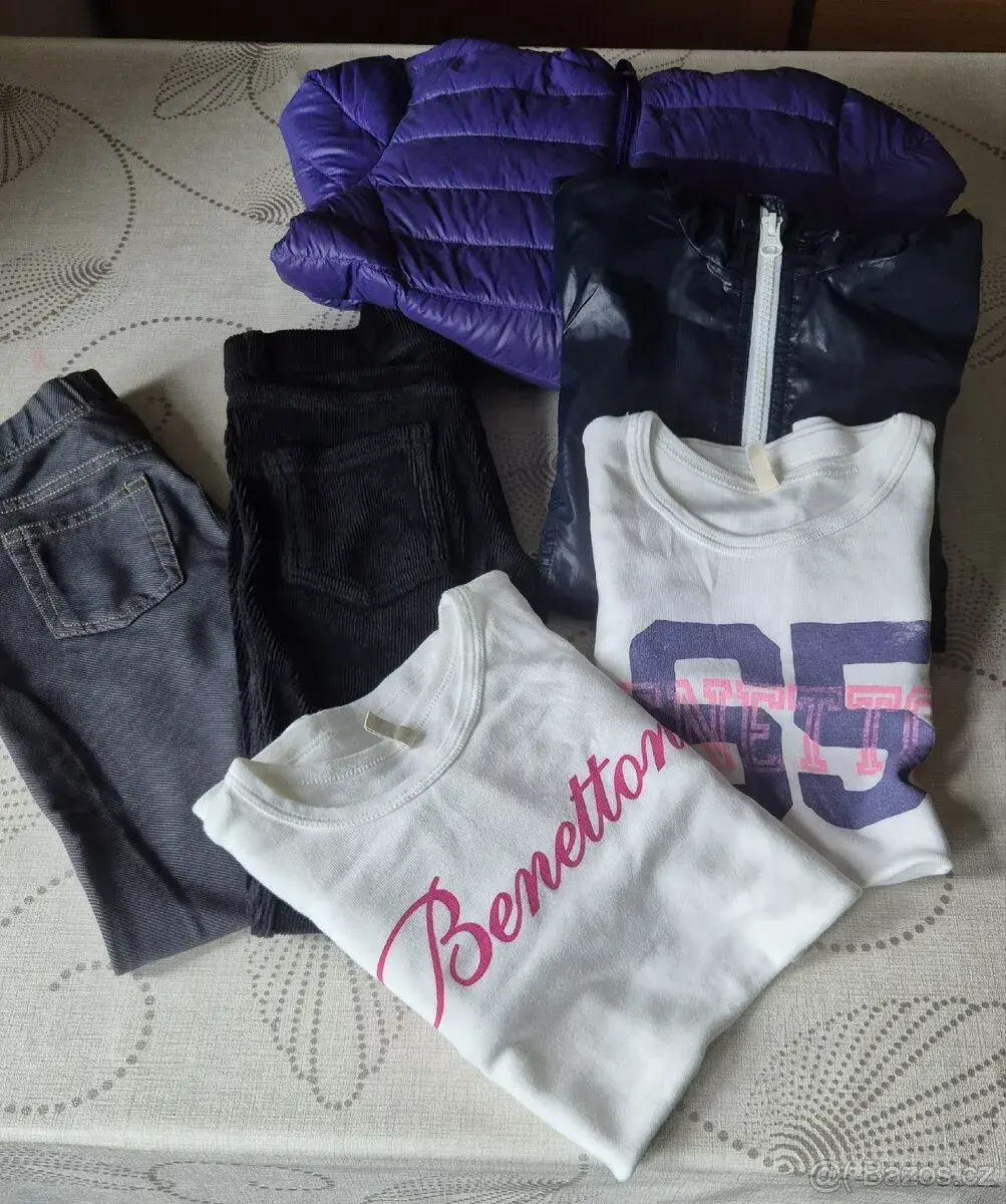 BENETTON vel. 140