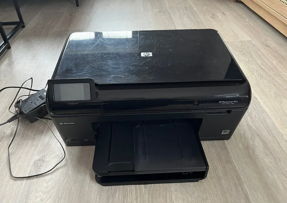 Inkoustová multifunkční tiskárna HP