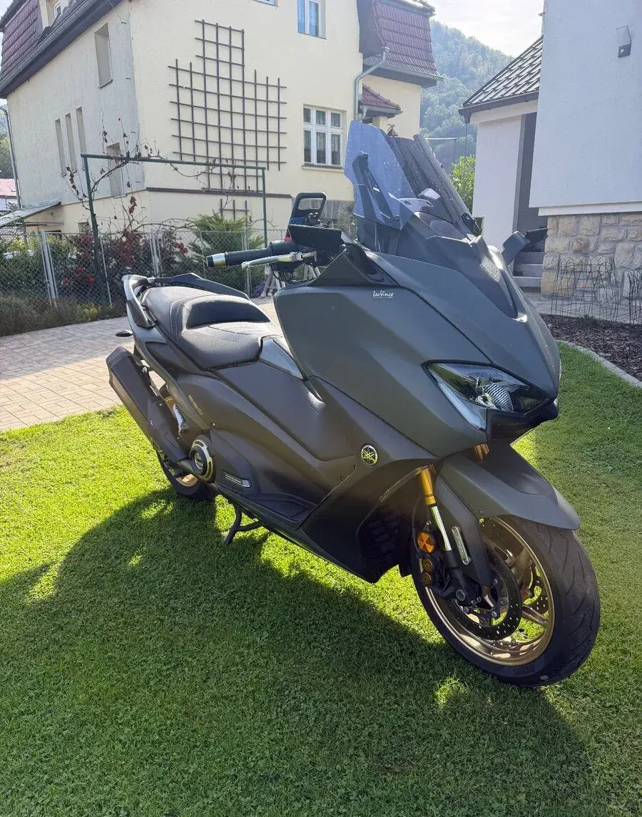 Yamaha T-Max 560 TECH MAX