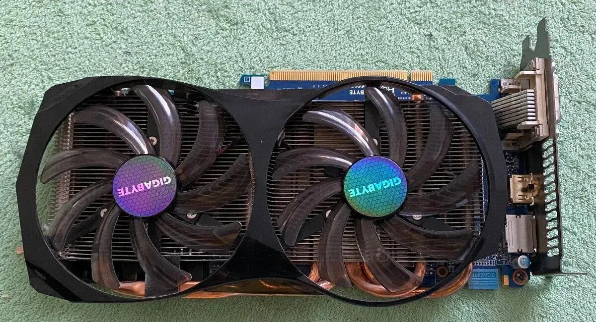 Graficka karta GTX 660 2GB
