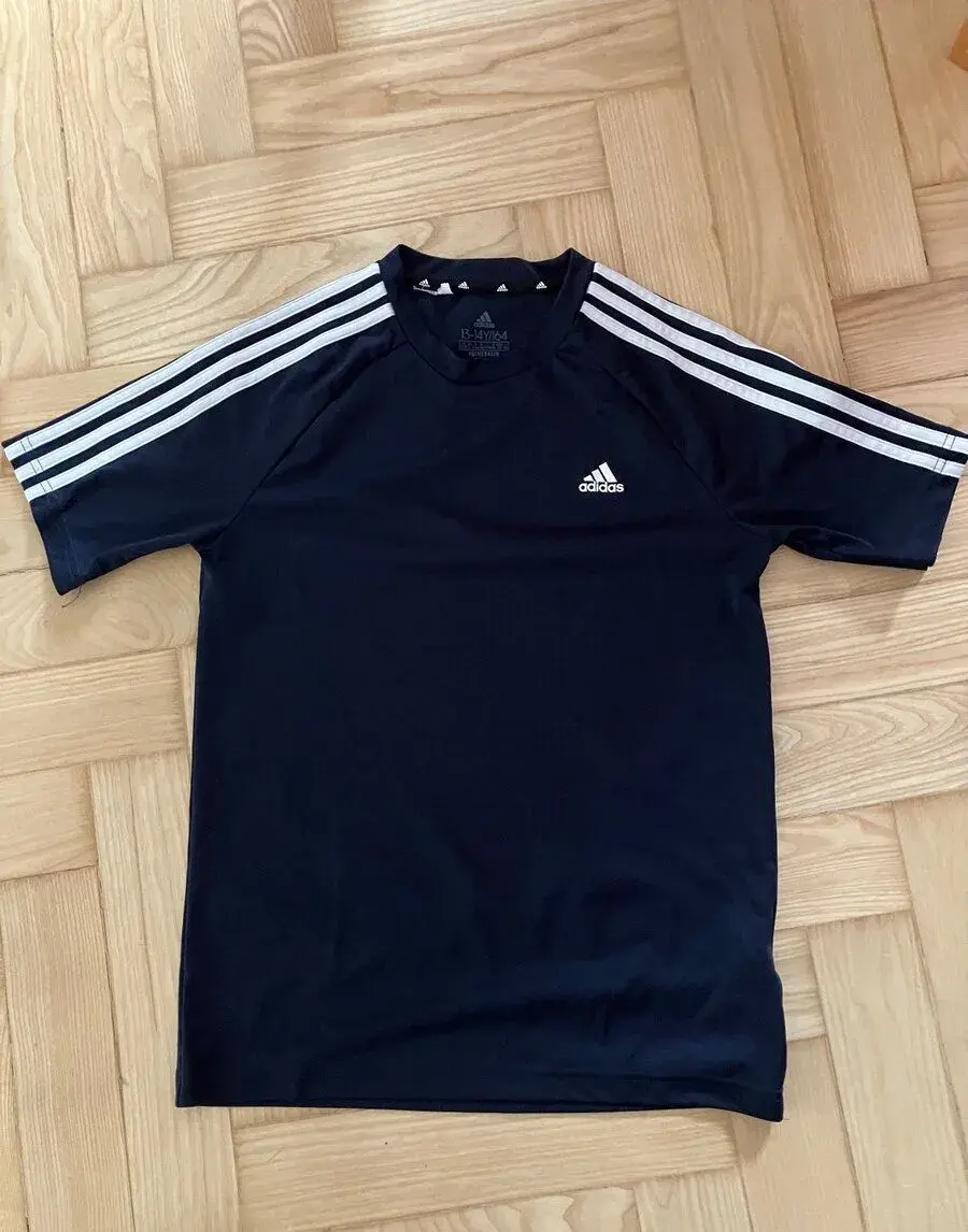 Sportovni triko Adidas vel. 164