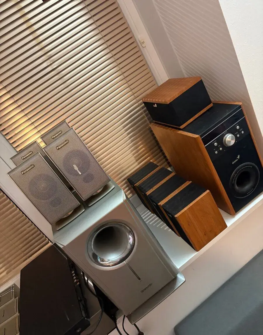 3x Domácí kina Repro Panasonic Genius Samsung Grundig