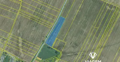 Pole 7 759 m², Podíl 6 % o výměře 431 m²