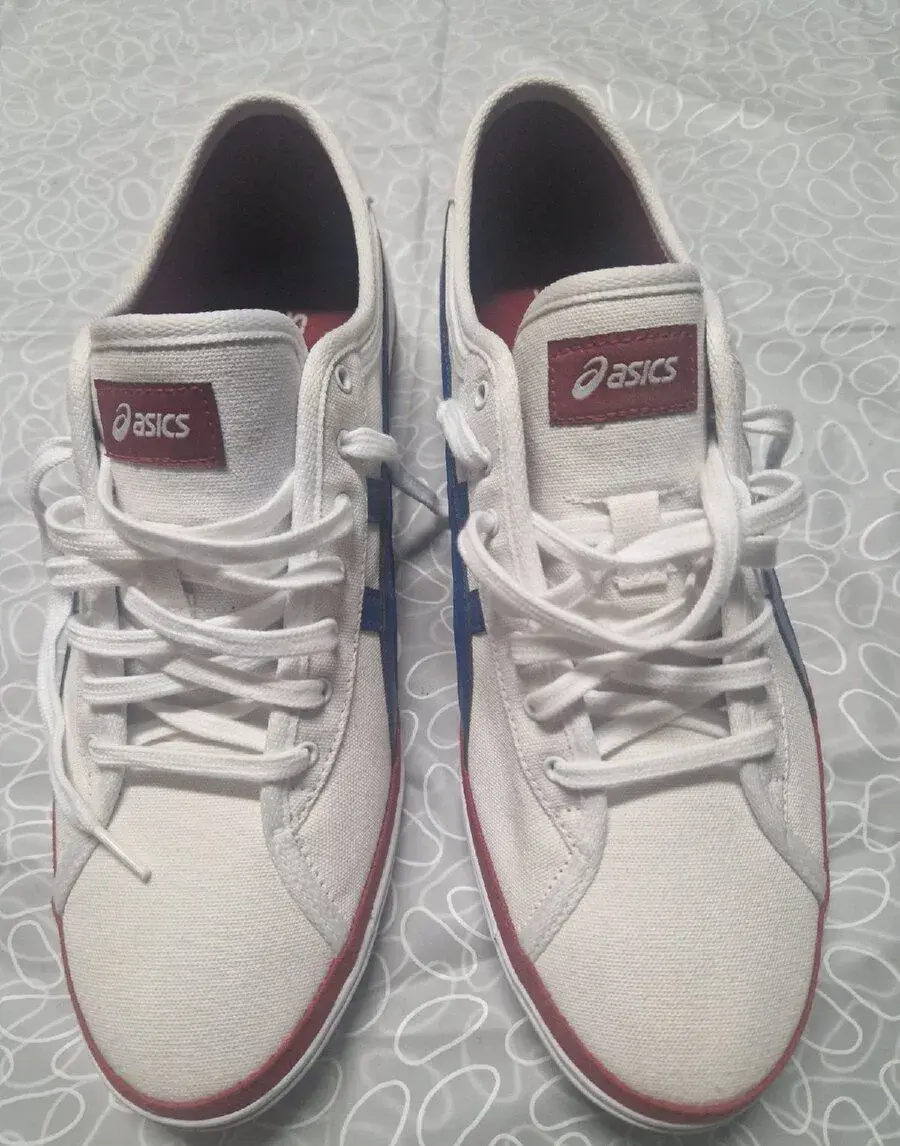 Asics vel. 45 a 42,5 NOVÉ