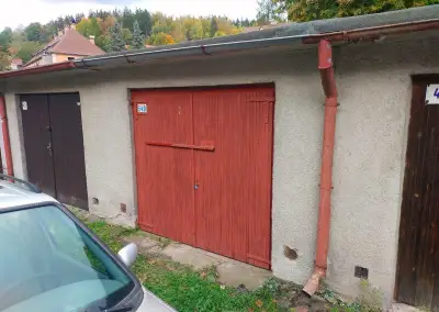 Garáž v Jablonci nad Nisou - K dispozici: k ročnímu pronájmu