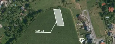 Stavební - bydlení 1 055 m²