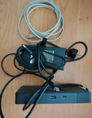 Dokovací stanice DELL WD19 (K20A001) se 130W zdrojem