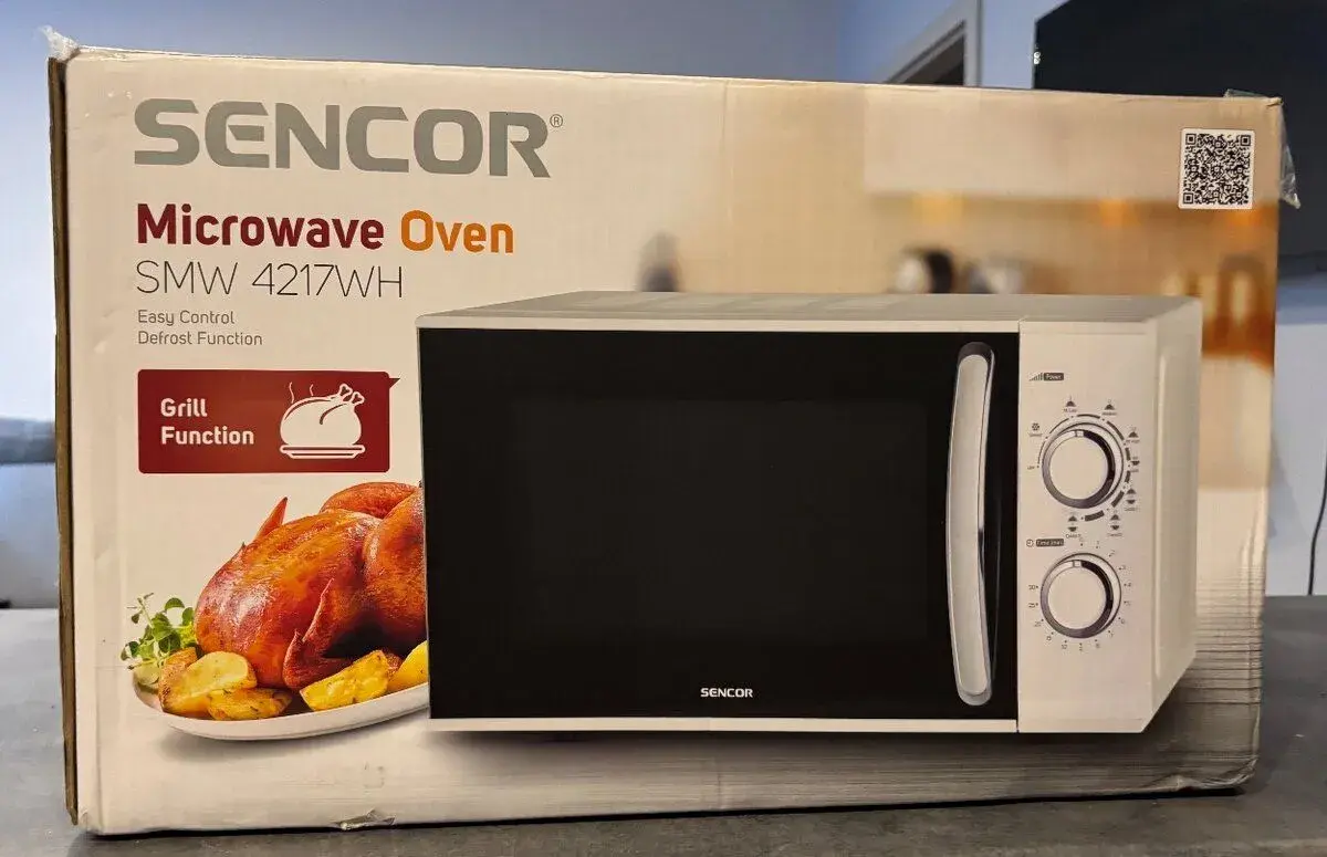 Mikrovlnná trouba Sencor SMW 4217WH s grilem – výborný stav
