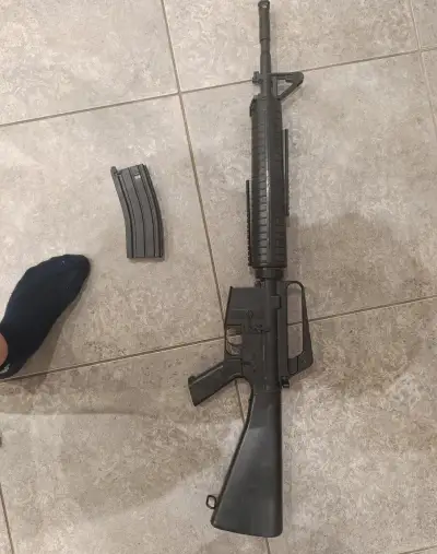 Airsoft zbraň M4