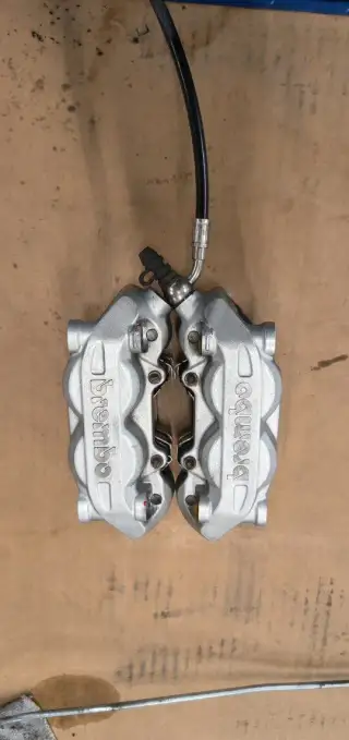 Brzdové třmeny Brembo