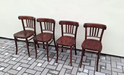 Židle THONET po renovaci 4ks