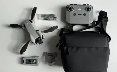 DJI Mini 4 Pro s originální baterií Plus