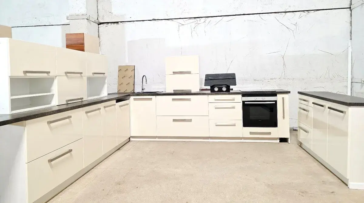 Kuchyňská linka se spotřebiči