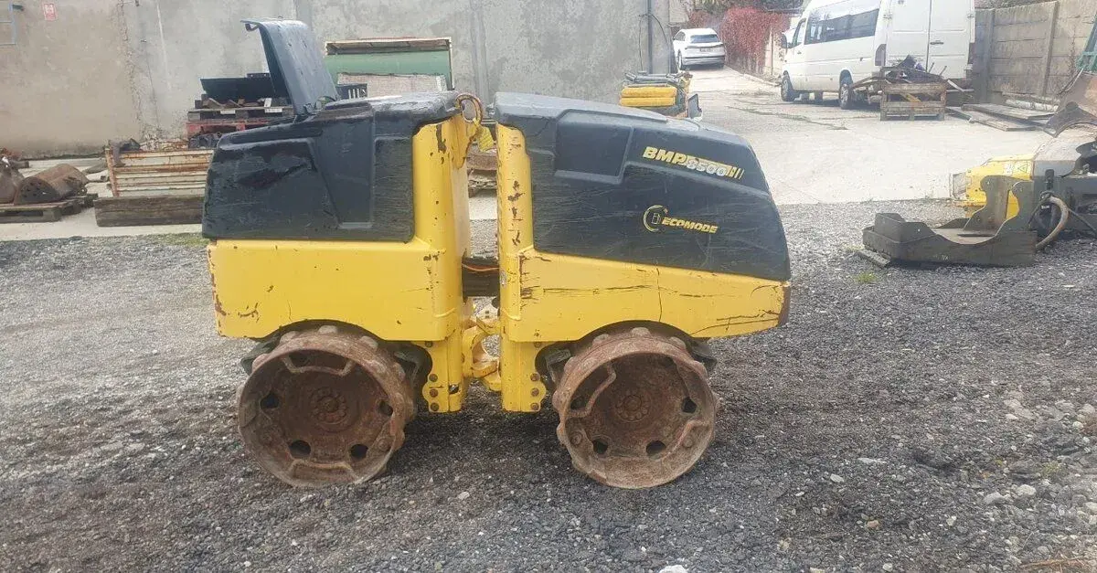 BOMAG BMP8500 VIBRAČNÍ VÁLEC