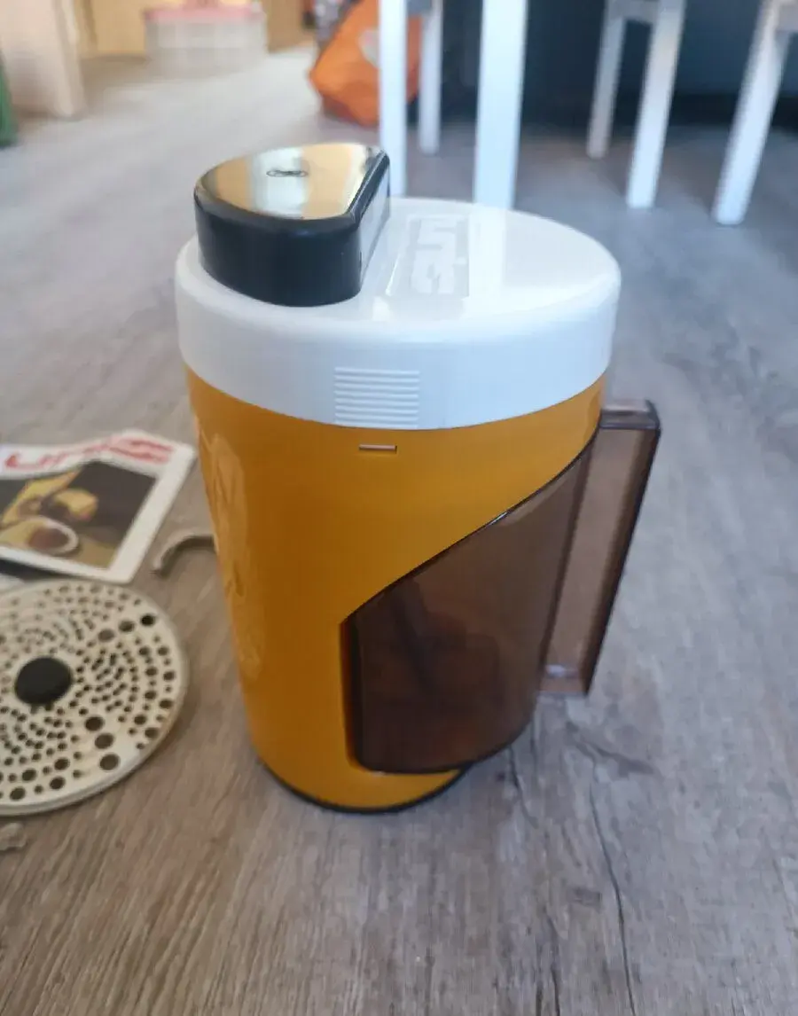 Retro krajec
