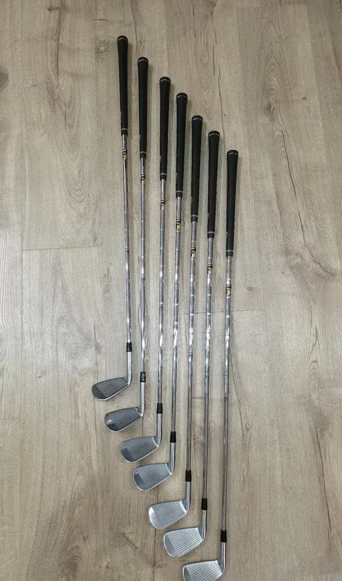 Titleist AP2 716 Forged – golfová železa 5–GW (7 ks)