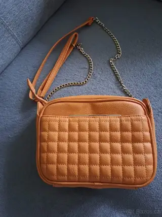 Crossbody dámská kabelka