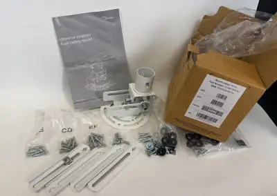 Optoma OCM818W-RU univerzální stropní držák projektoru bílý