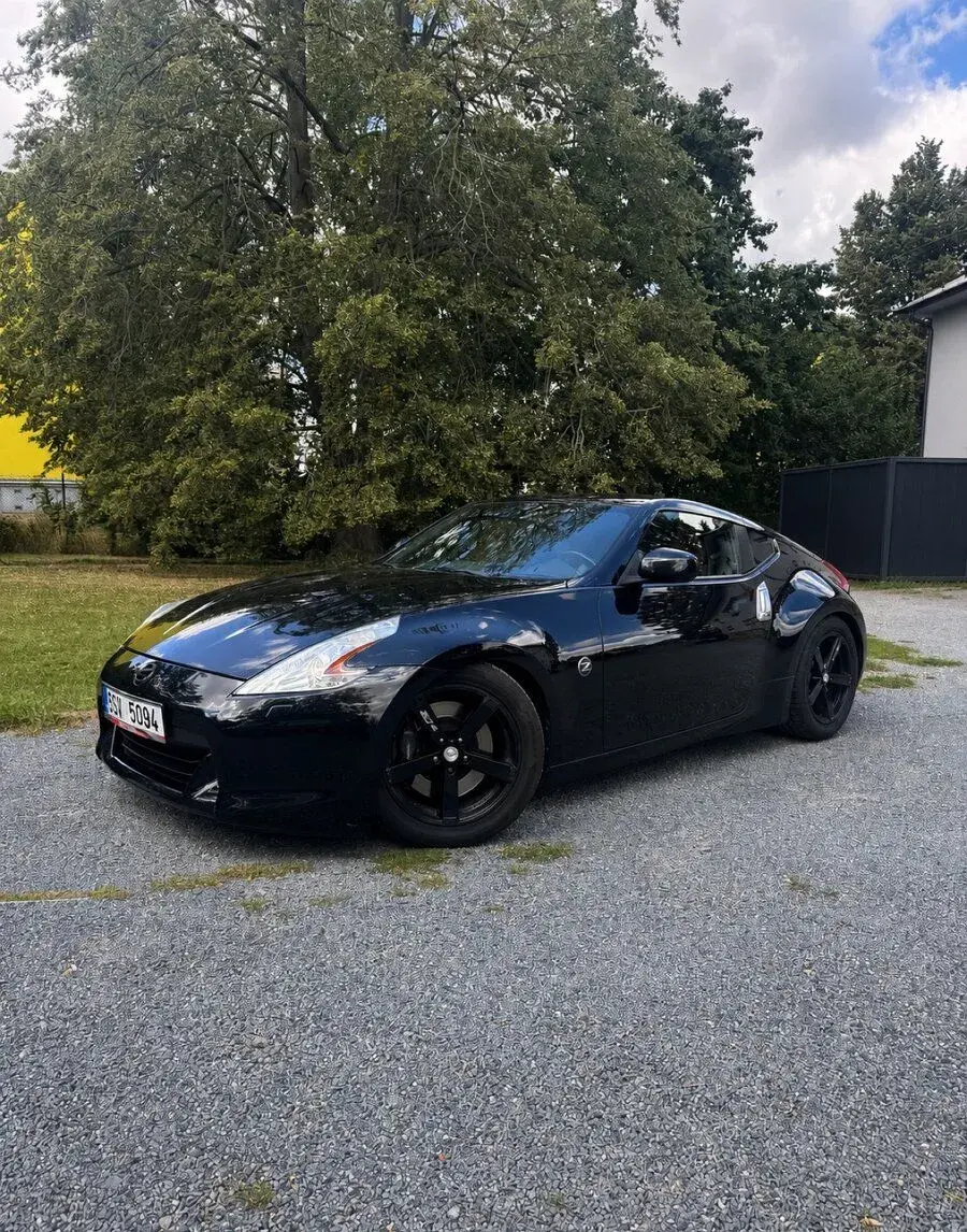 Nissan 370Z – 2019, 14 000 km