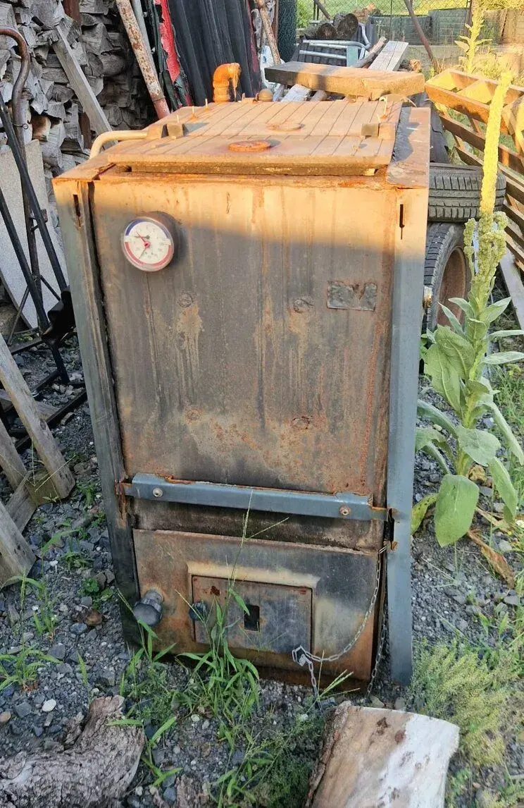 Kotel na tuhá paliva DAKON DOR F 25 MAX (27 kW)