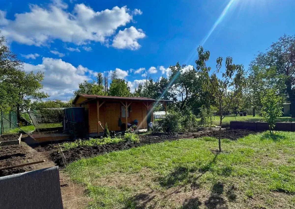 pronajem zahrady 300m2