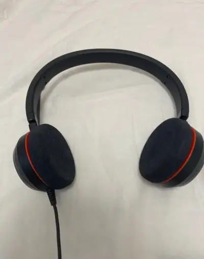 Sluchátka s mikrofonem Jabra Evolve 20
