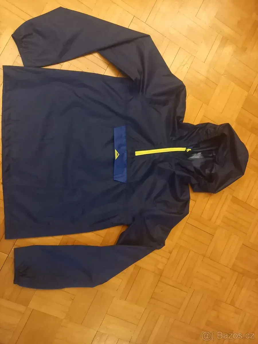 Chlapecká bunda / větrovka Quechua 10-12 let 140/146/156