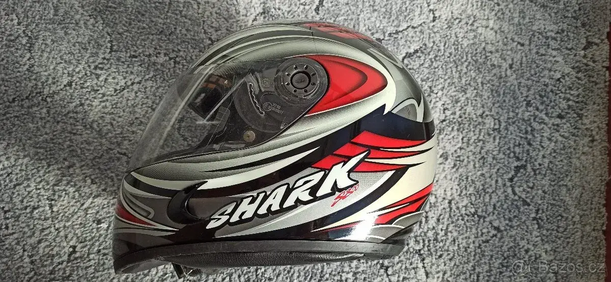 Moto helma SHARK
