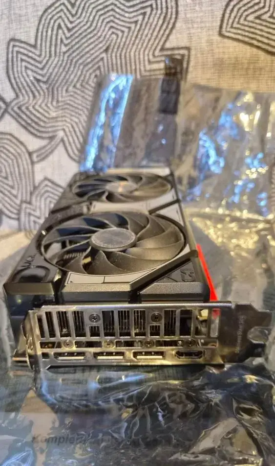 ASUS RTX 5060 8G OC