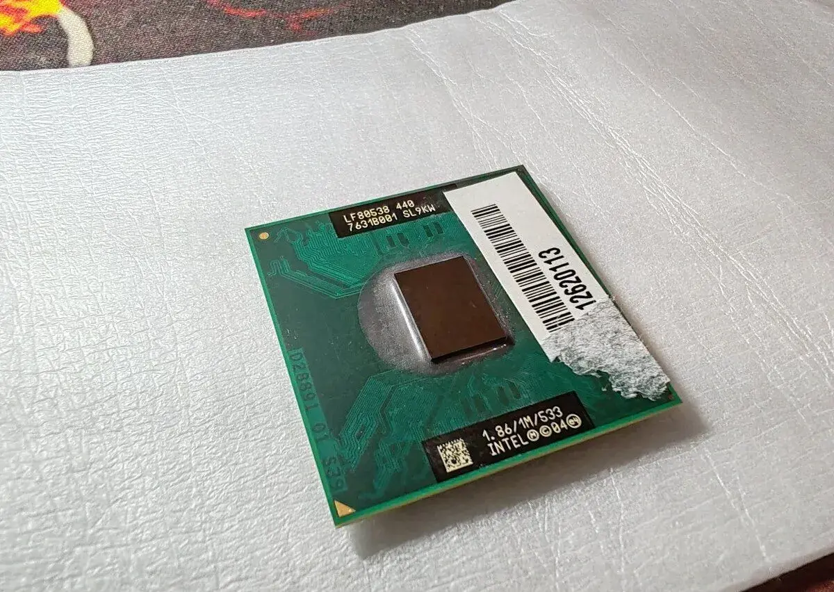 Procesor Intel Celeron M 440