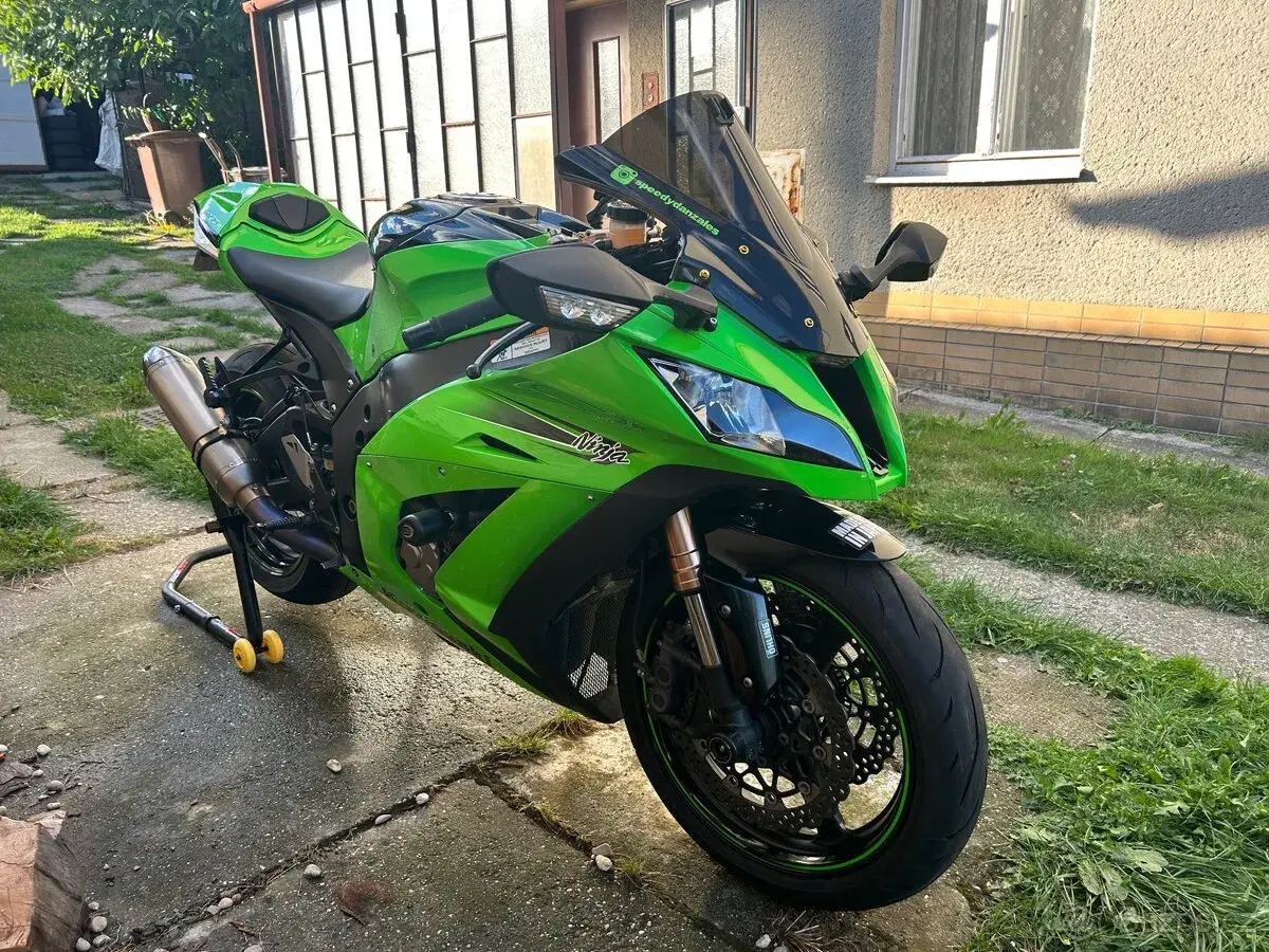 Kawasaki zx10r 2011 gen.4