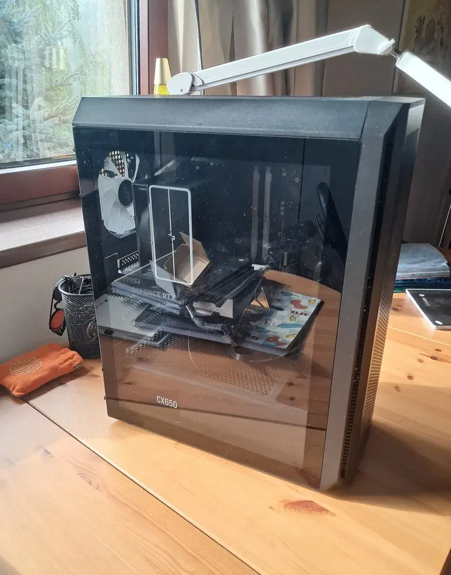Herní PC – RTX 5060 8GB / Ryzen 5 5500 / 32GB RAM / 1TB SSD