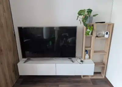 Televizní stolek - Pana z 4home