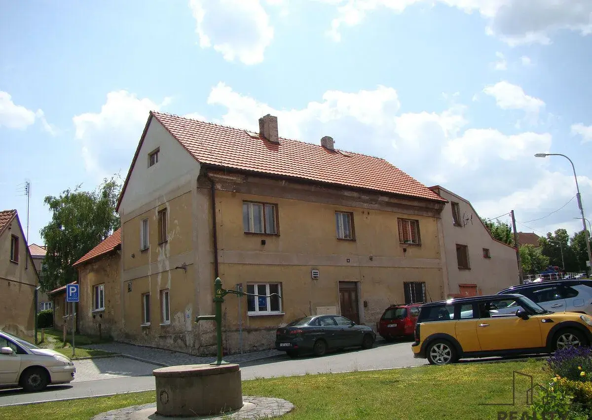Pronájem bytu 2+kk v osobním vlastnictví ve Smečně, byt 2+kk