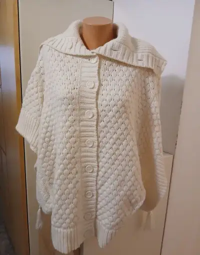 Svetr/pončo Etam vel. univerzální